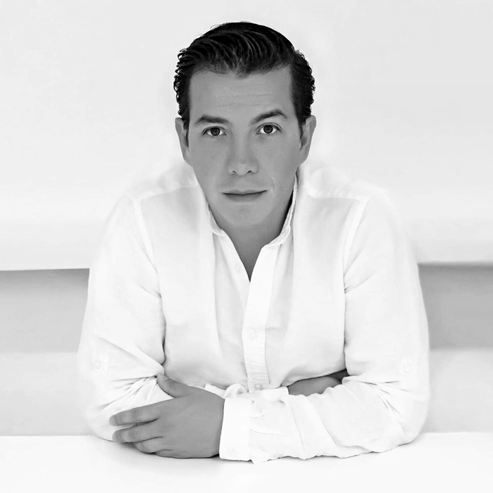  HW-Studio 