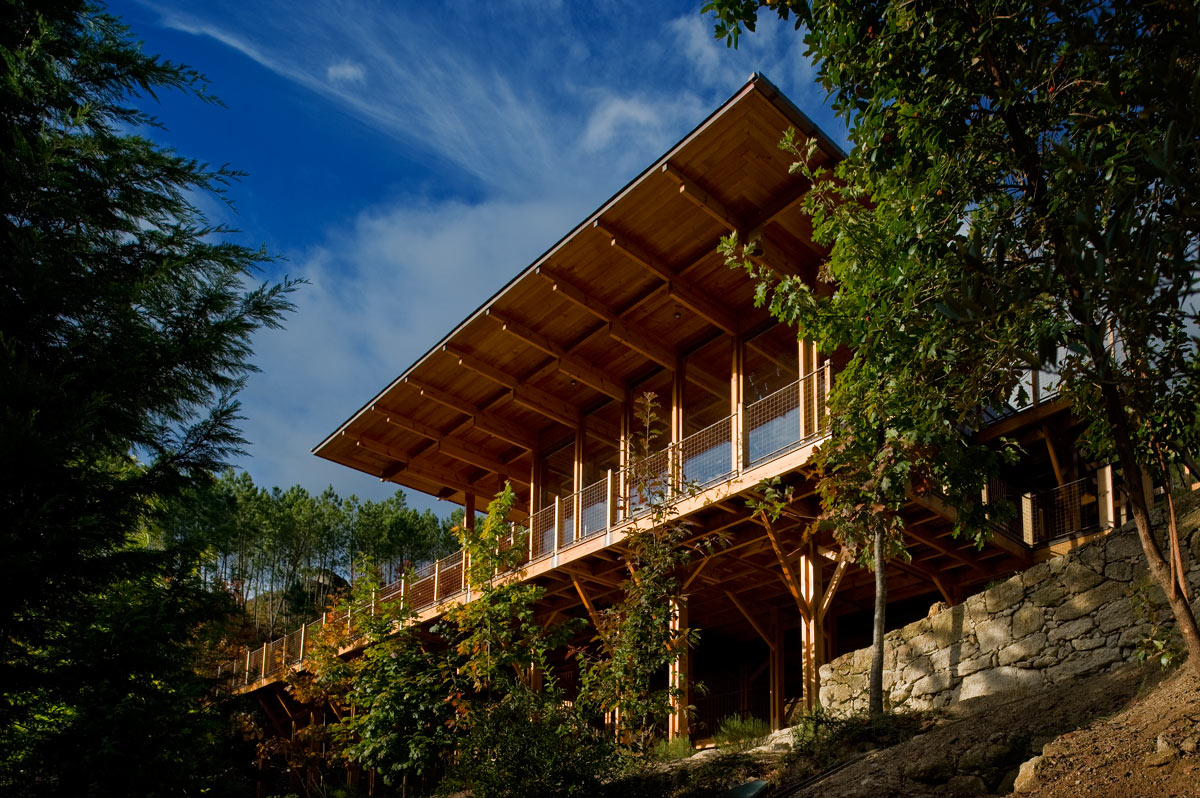 Adpropeixe House