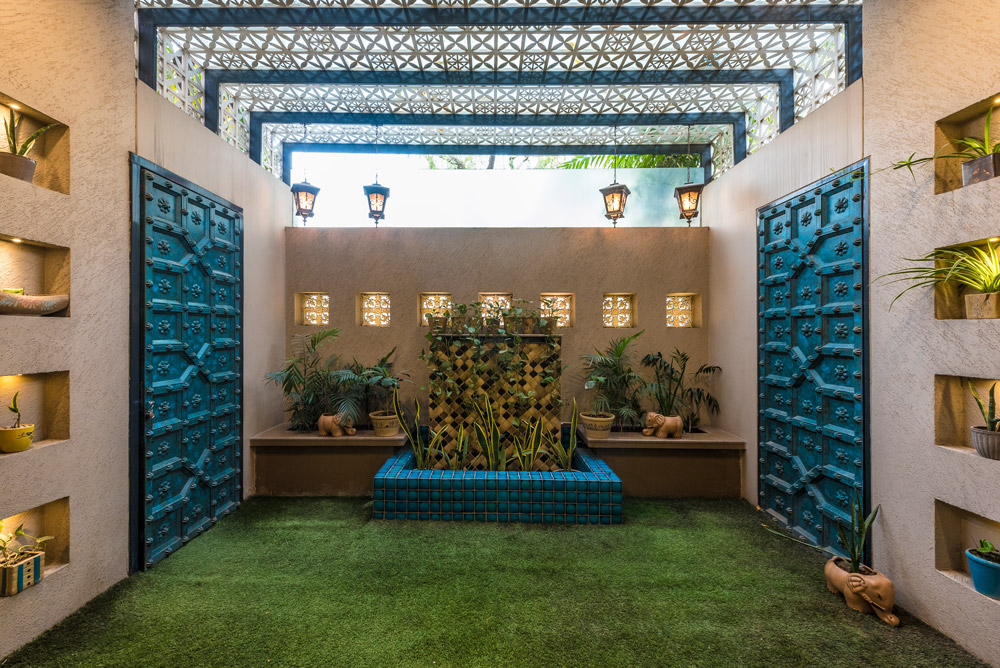 Arrayed Villa