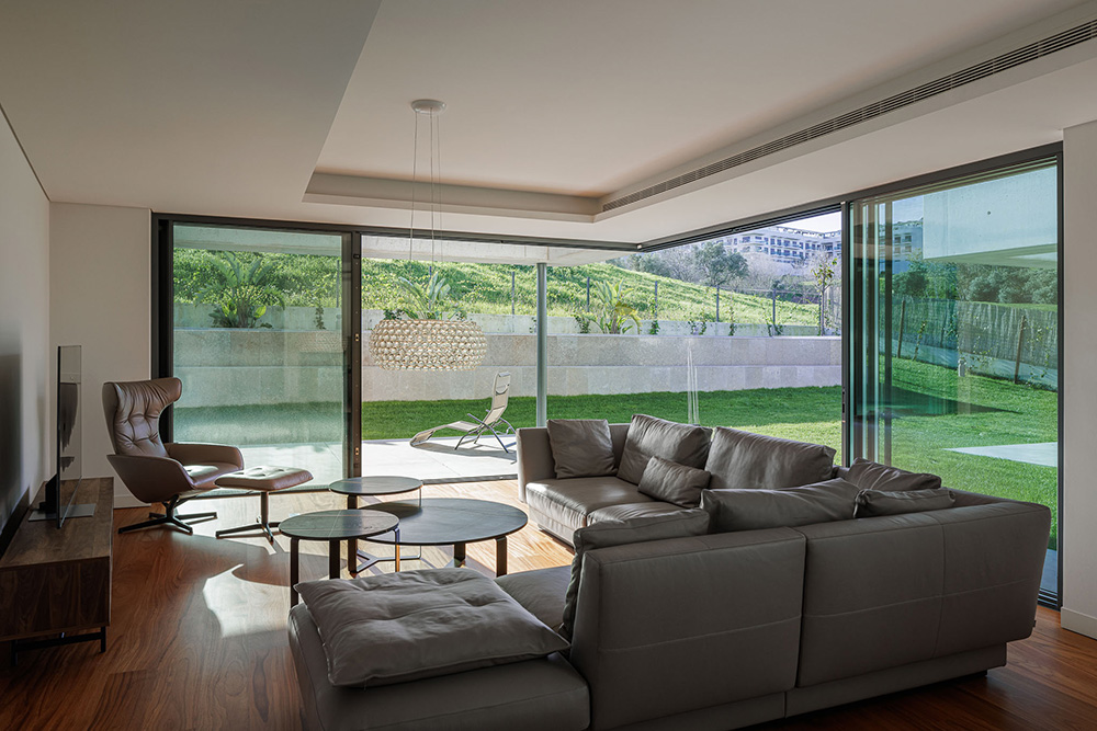 Concrete 11 Villa