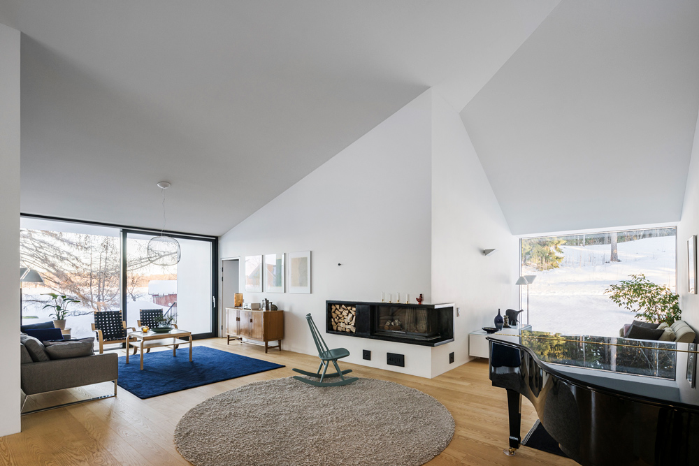 Detached Villa 