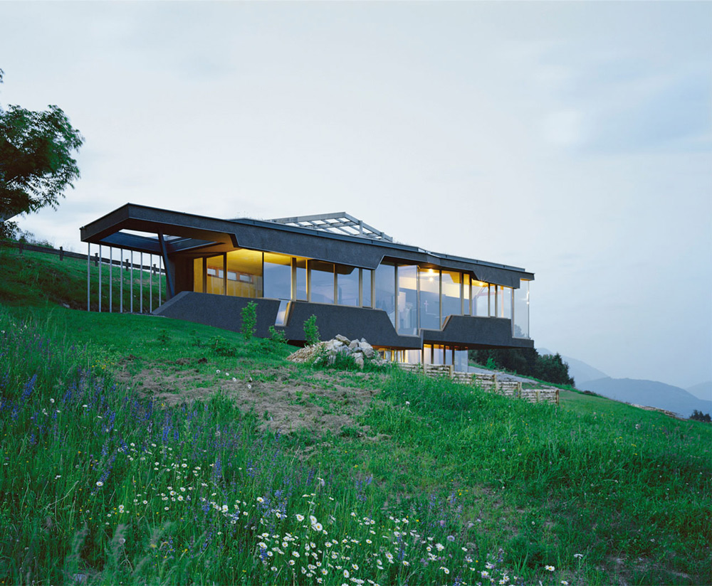 Embedded Villa