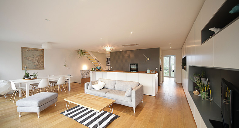 Flying Box Villa