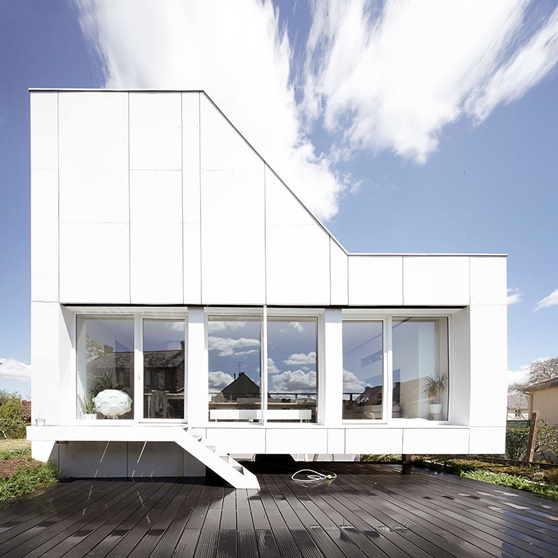 Flying Box Villa