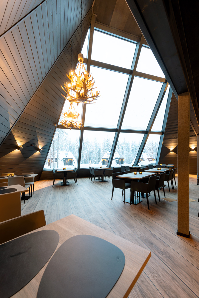 Glass Resort Villa