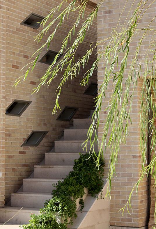House No.7 