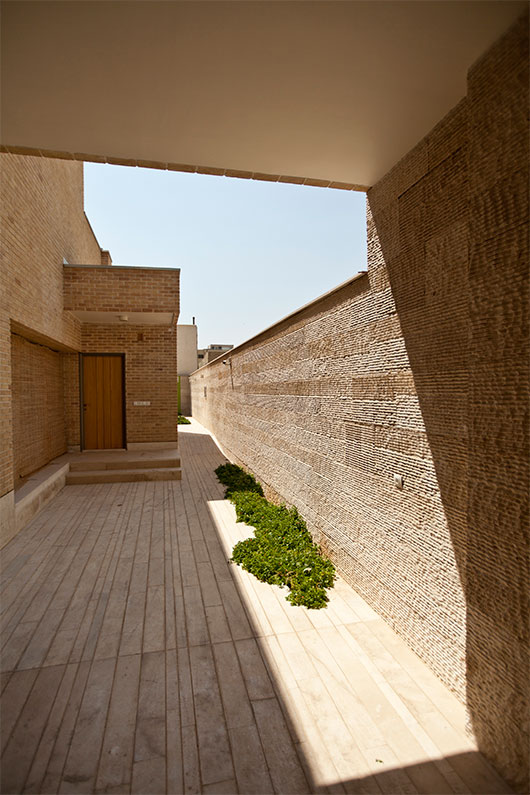 House No.7 