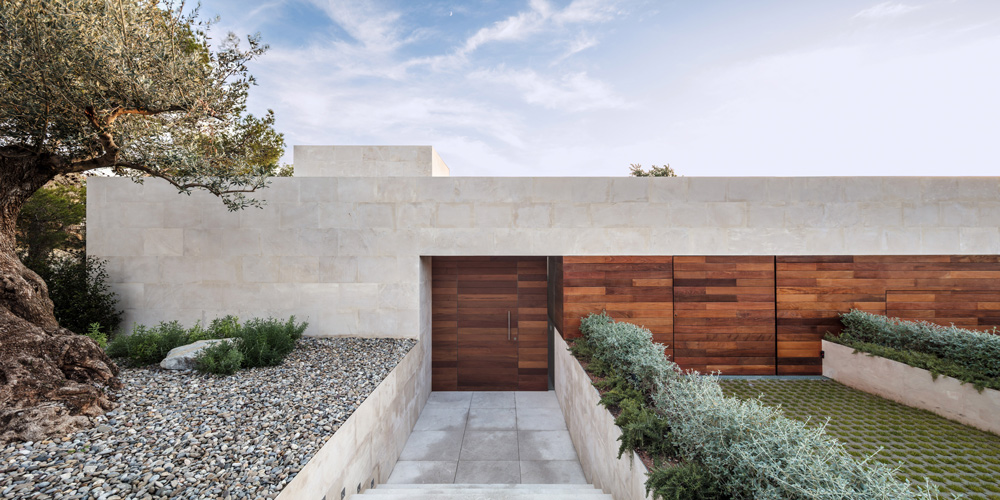 M14 House