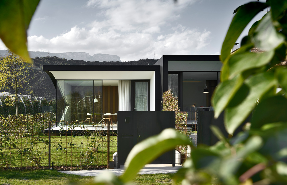 Mirror Villa 