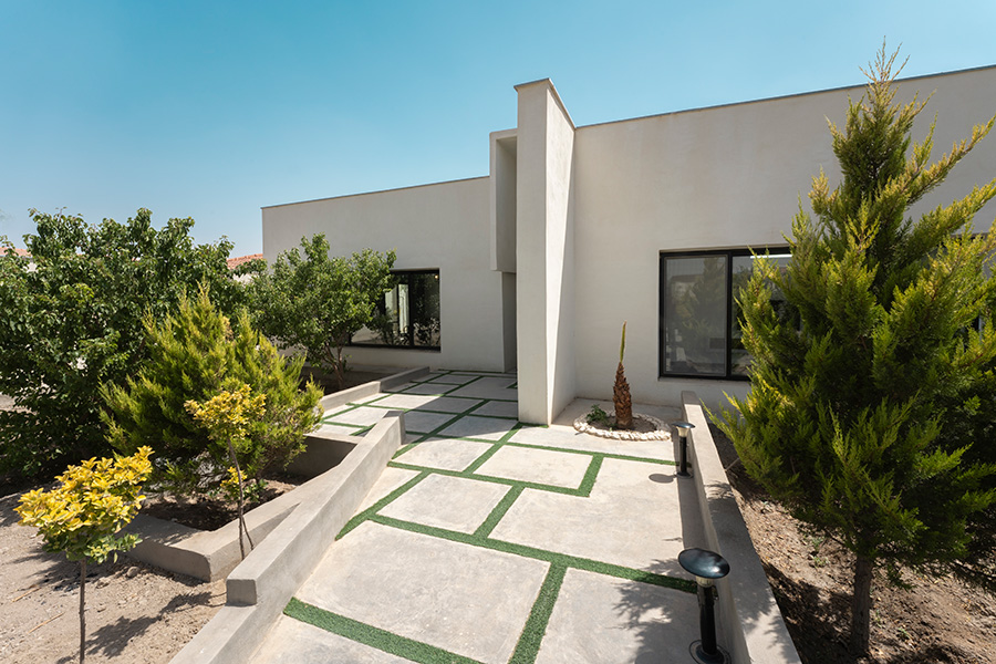 Tavakol Villa