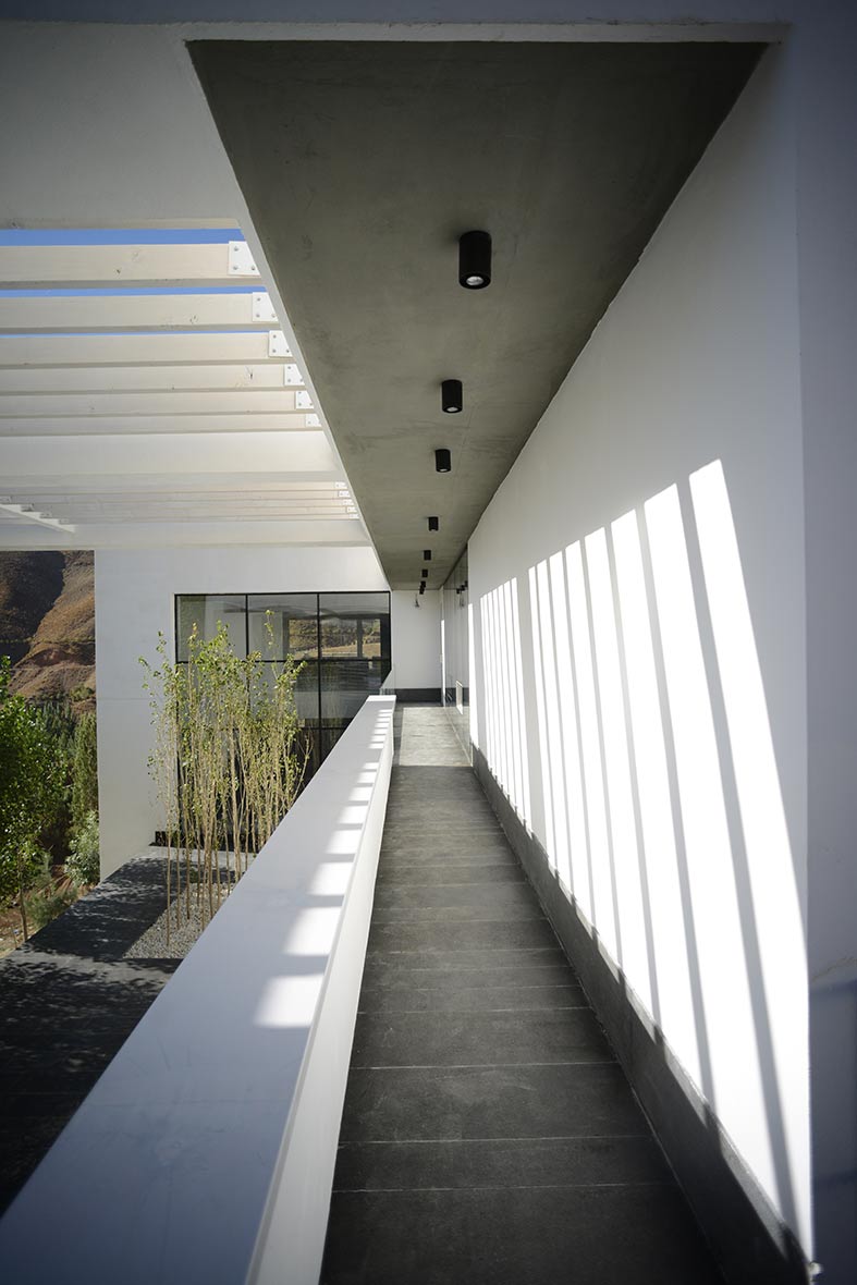 Up Villa