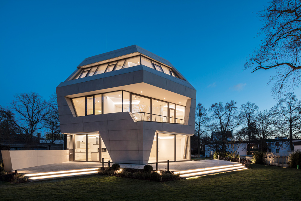 Villa M