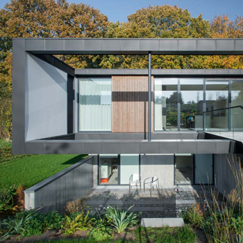 Villa R
