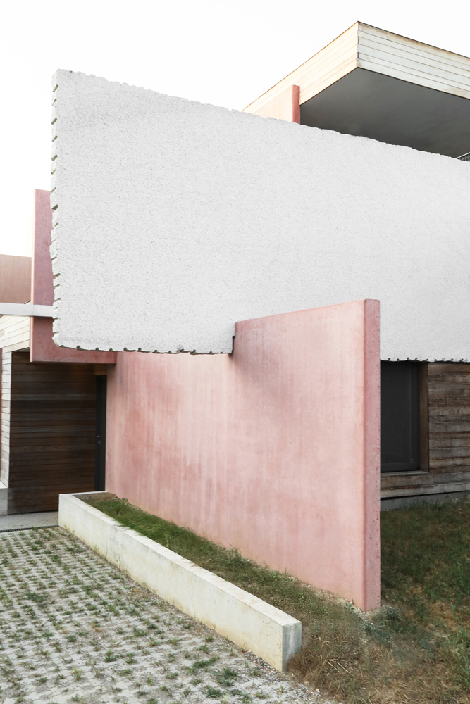 Villas of Cards