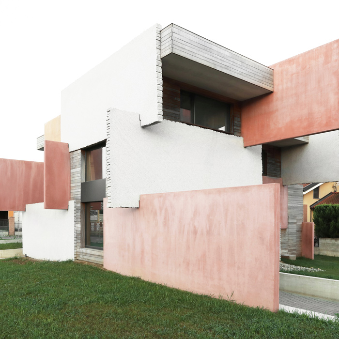 Villas of Cards